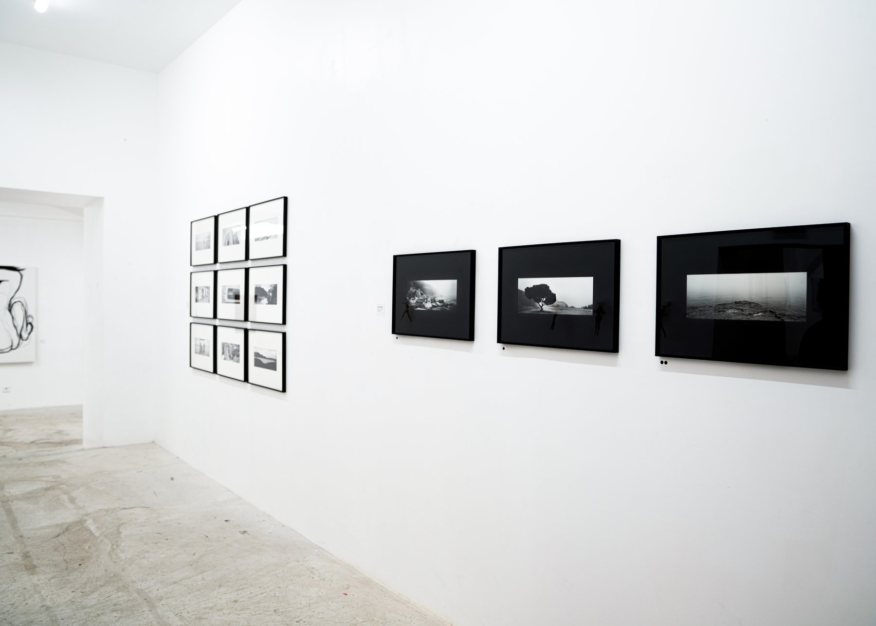 Vue de salle, série Sud de la France — exposition collective Le carré dans le rond, Paris, 2021
